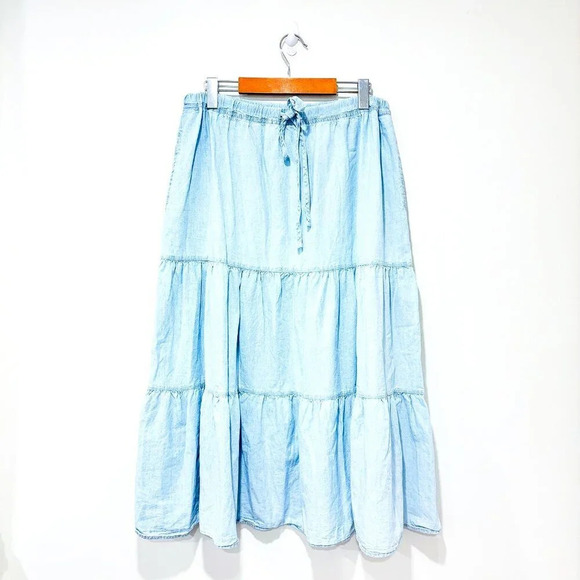 Velvet by Graham & Spencer Dresses & Skirts - VELVET BY GRAHAM AND SPENCER Denim  maxi skirt with ruffles